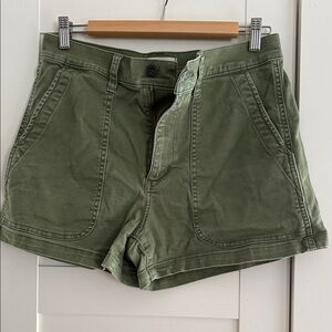 Madewell green shorts